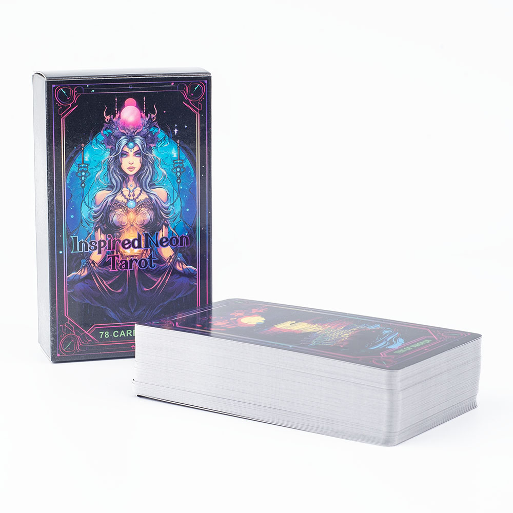 Geïnspireerd Neon Tarot Deck 7 - Board Game Quest recensie en prijs
